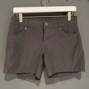 KuhL grey women’s chino shorts, size 2